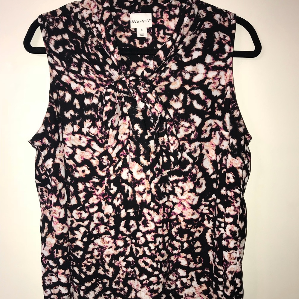 Sleeveless Blouse
